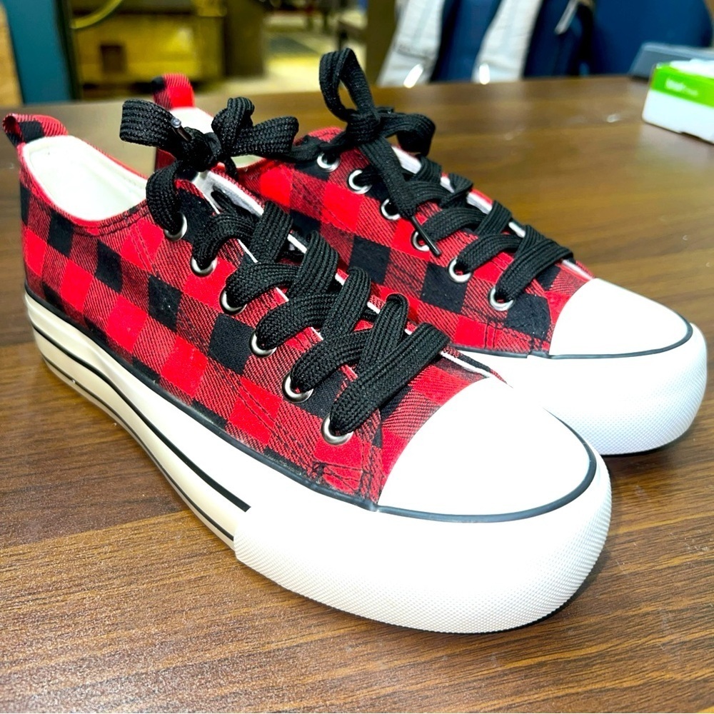 Olivia Miller Women’s Size 7 Red/Black Plaid Sneakers